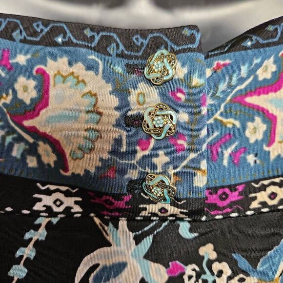 Eci Mixed Print Blouse  - Picture 6 of 7